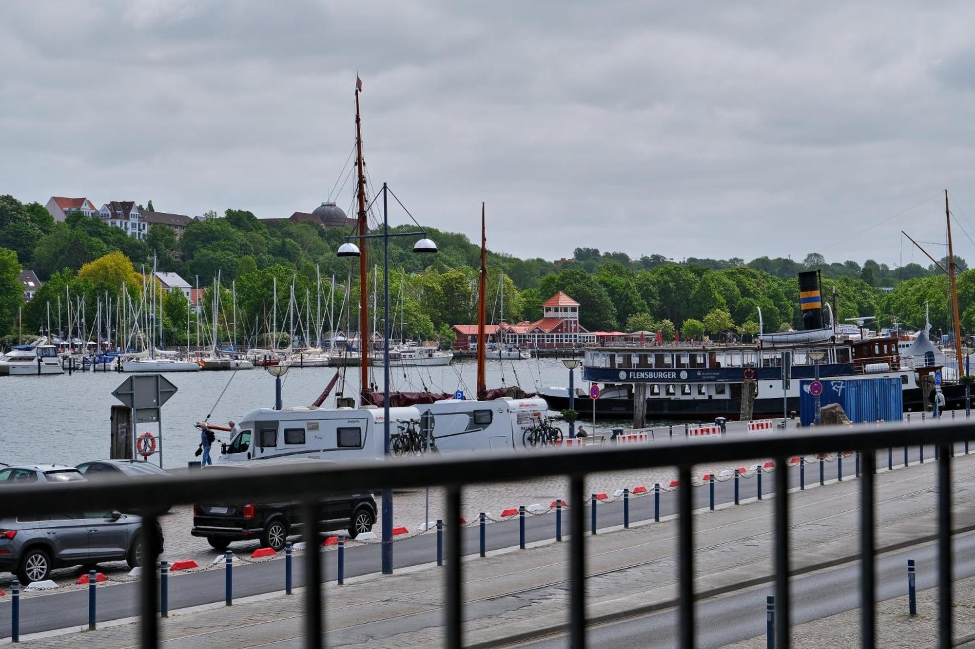Schiffbruecke Apartment Flensburg Bagian luar foto